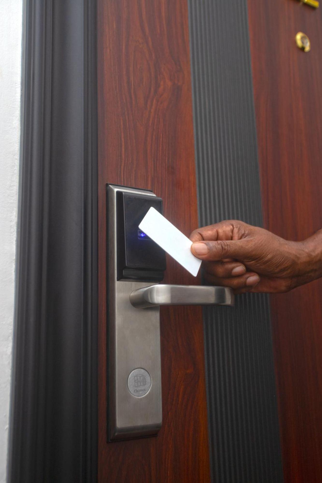 Labev Hotel Kumasi Kültér fotó