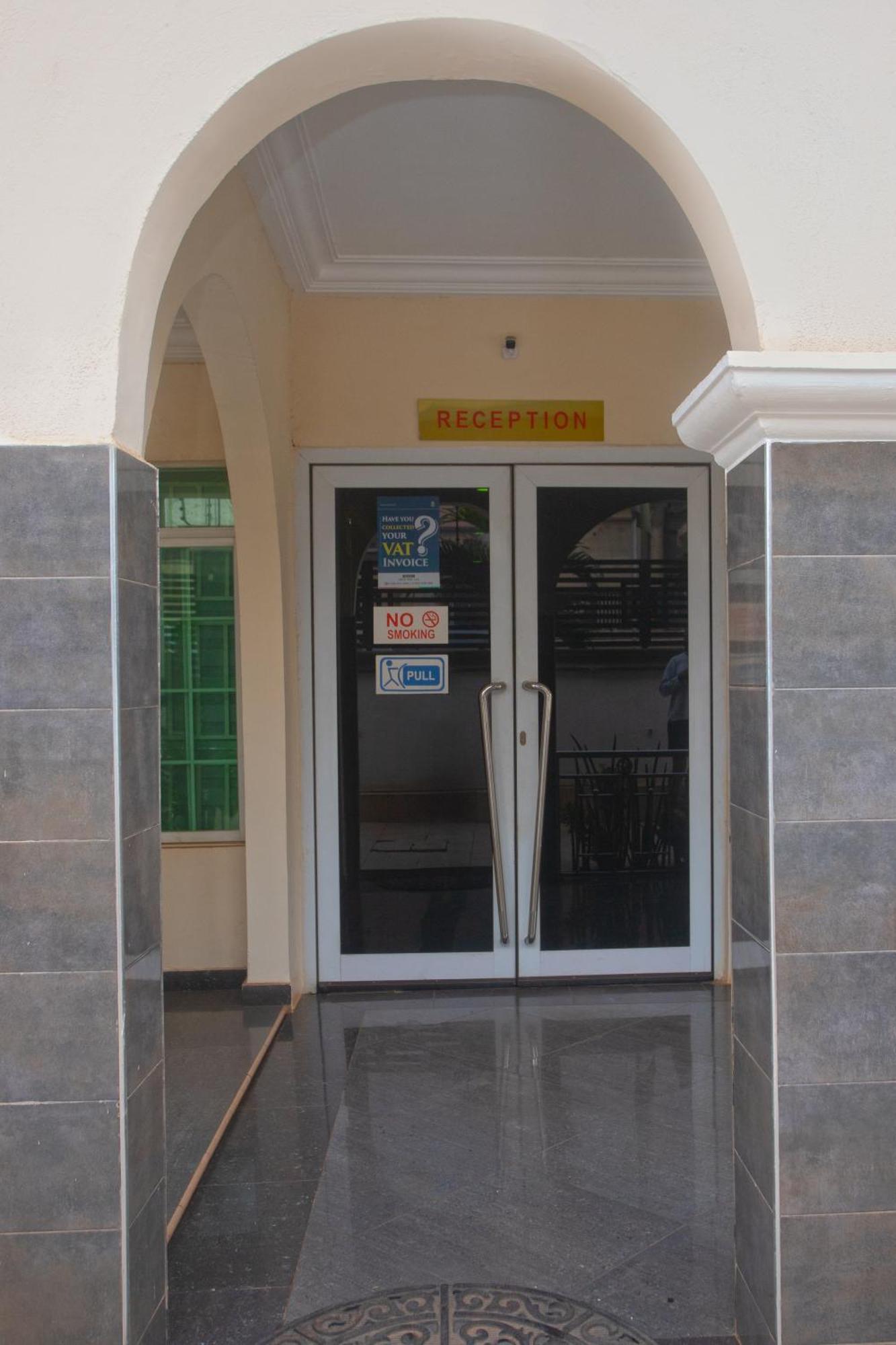 Labev Hotel Kumasi Kültér fotó