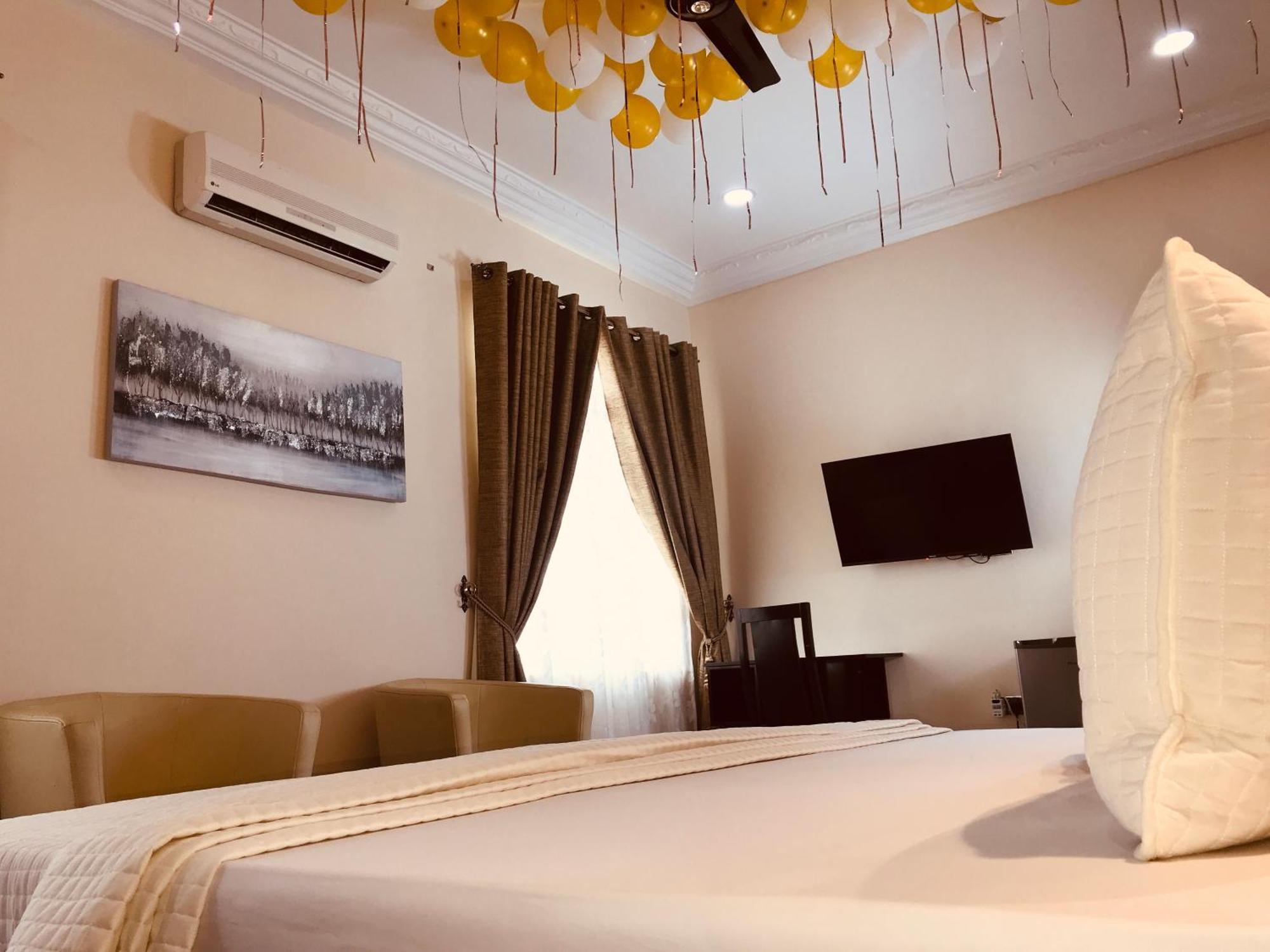 Labev Hotel Kumasi Kültér fotó